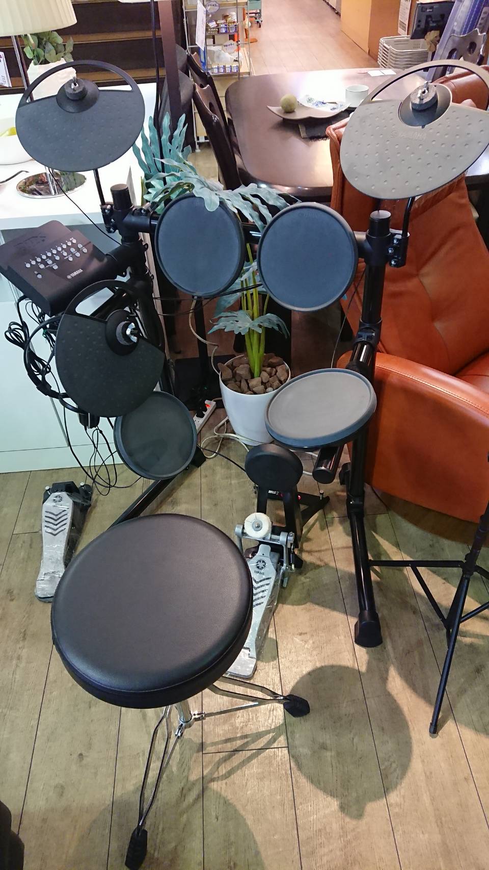 YAMAHA DTX430K 電子ドラム ヤマハ 椅子 ヘッドフォン