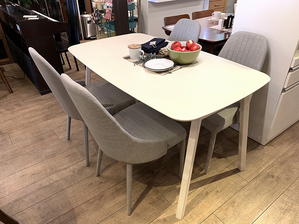 フランフラン テーブル 椅子 セット - テーブル