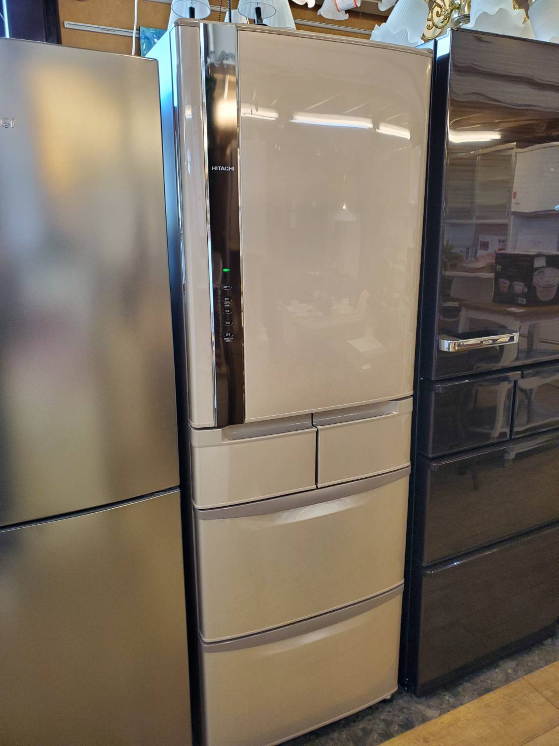 HITACHI（ヒタチ）2018年製2ドア冷蔵庫のご紹介です！！ - キッチン家電