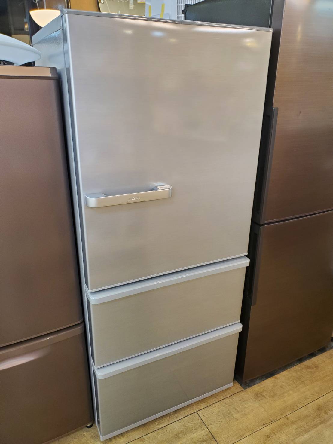 ☆AQUA アクア 272L 3ドア冷蔵庫 2019年製 高年式 冷凍冷蔵庫 買取しま ...