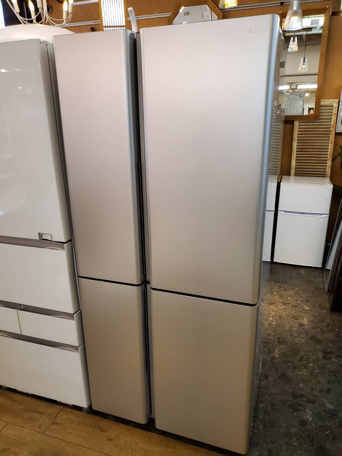 Aqua アクア 512l 4ドア冷蔵庫 年製 高年式 スタイリッシュ 大容量冷凍室 両開き 冷凍冷蔵庫 買取しました 愛知と岐阜のリサイクルショップ 再良市場