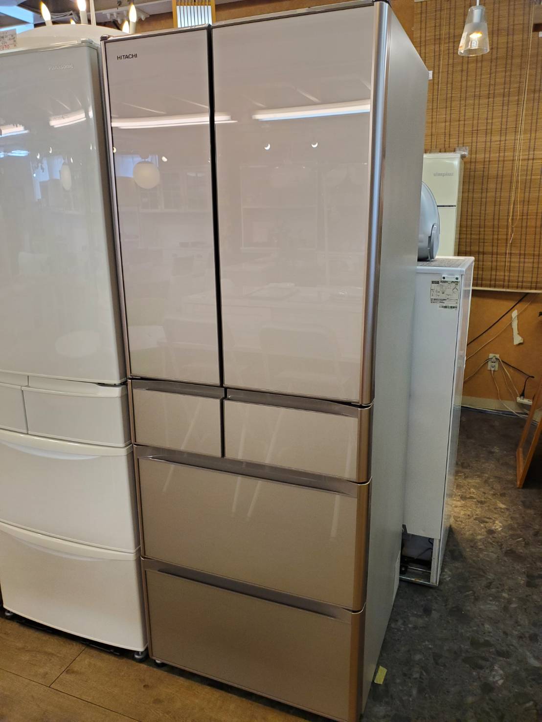HITACHI 6ドア冷蔵庫 - キッチン家電