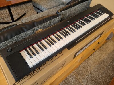 YAMAHA 電子キーボード NP-32B ピアジェーロ　電子ピアノ