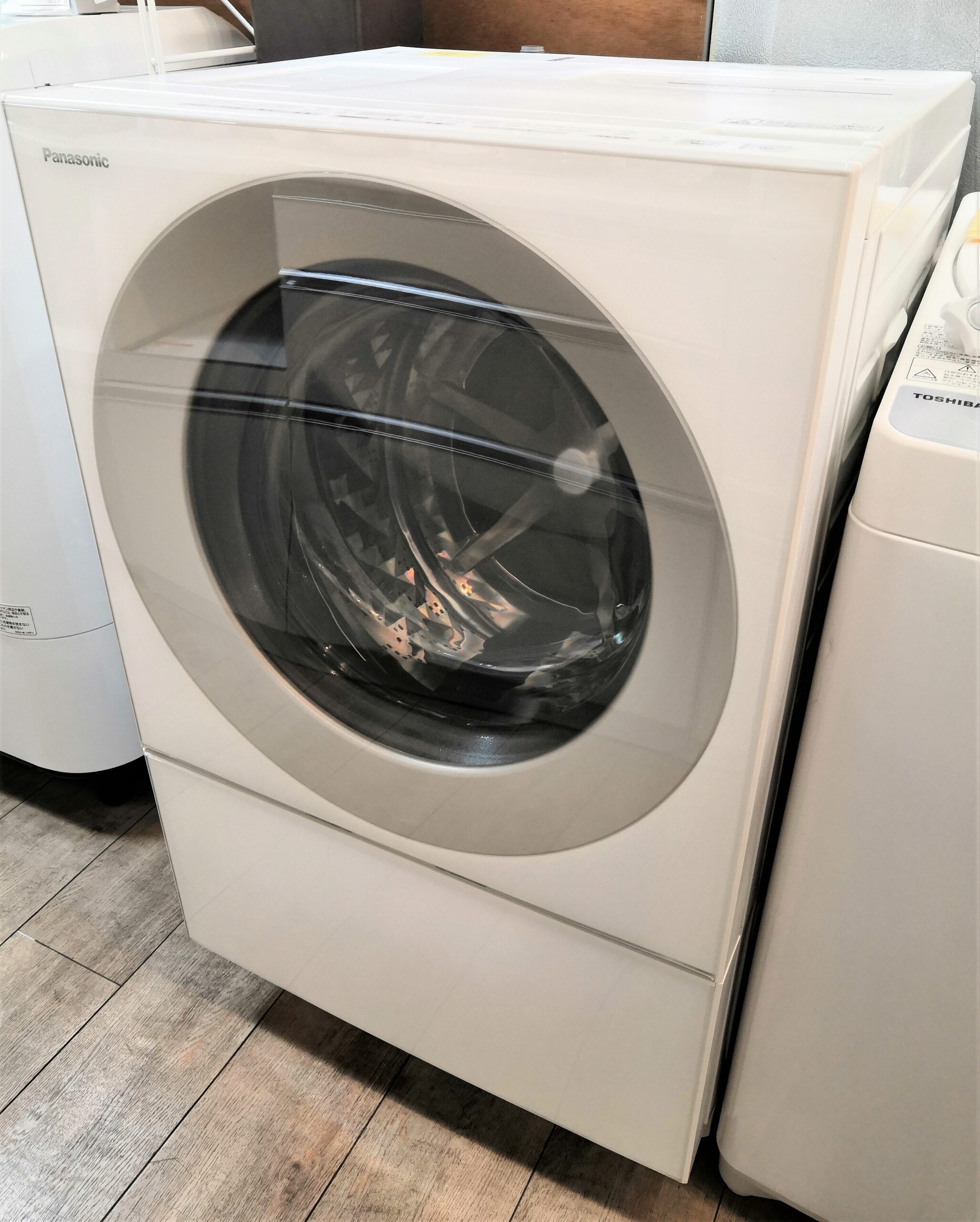2018年製Panasonic Cubleドラム式洗濯乾燥機NA-VG720L1190W