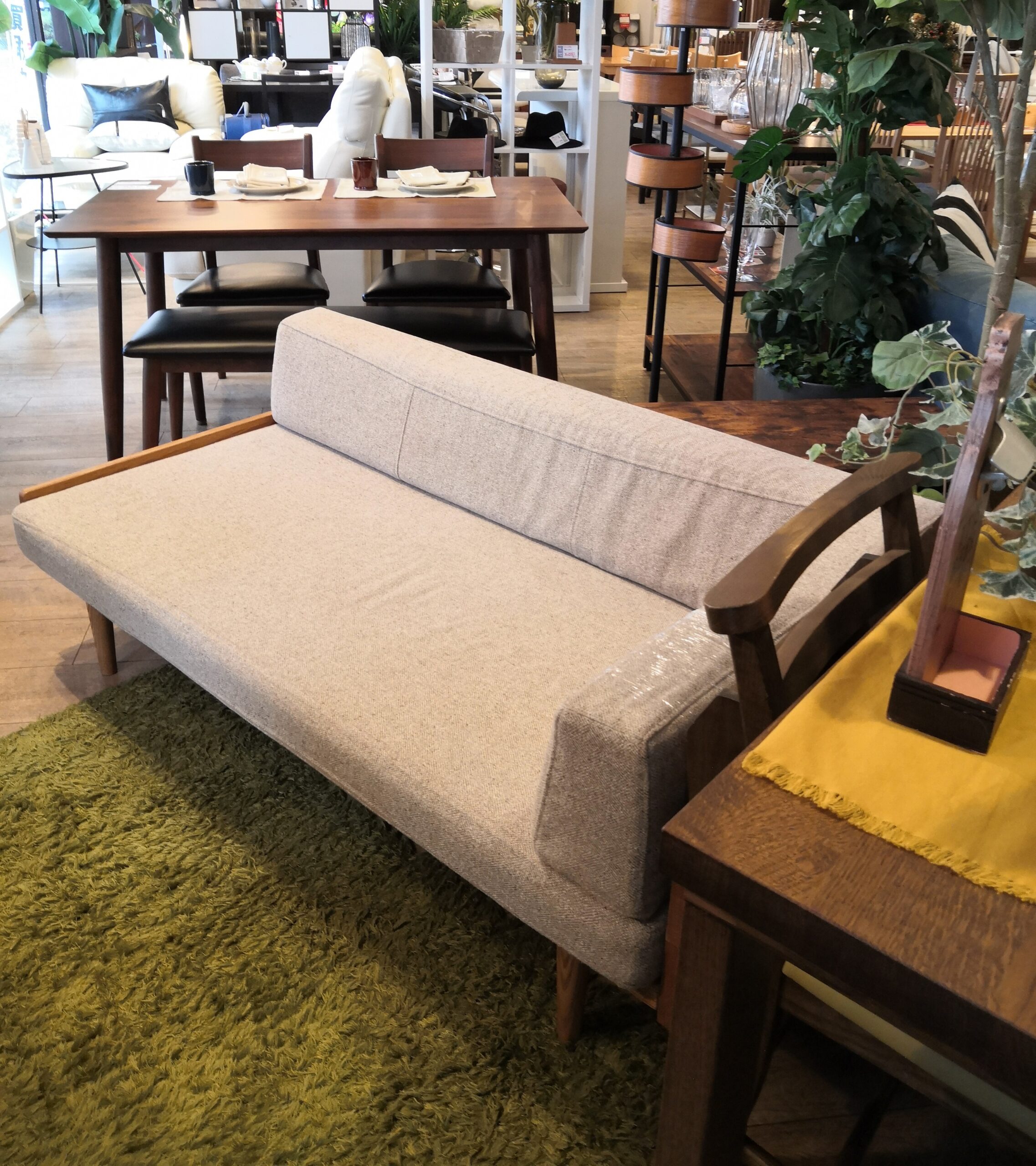 中古】MOMO NATURAL モモナチュラル ロータイプ 片側アームレス DAY SOFA ソファ 買取しました。 |  愛知と岐阜のリサイクルショップ 再良市場