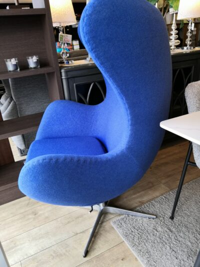 デザイナーズ家具 北欧 ブルー ラウンジチェア エッグチェア EGG Chair アルネ.ヤコブセン リプロダクト 2