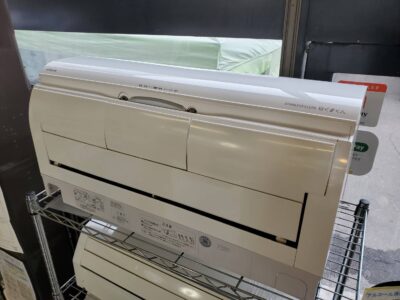 HITACHI　日立　白くまくん　4.0kw　ルームエアコン　エアコン　空調　クーラー　おもに14畳用　空気清浄機能　くらしカメラAI　内部クリーン　冷房　暖房　除湿　ファンロボ　自動お掃除機能　熱交換器自動お掃除　凍結洗浄　リサイクルショップ　再良市場　天白　名東　昭和　千種　瑞穂　緑　日進　豊明　東郷　おススメ　オススメ お洒落　オシャレ　中古