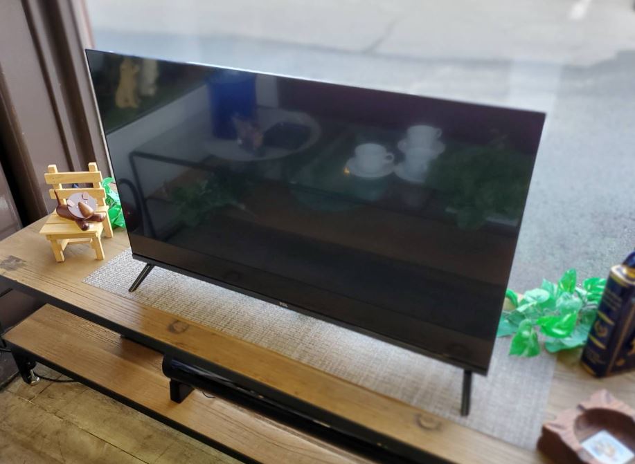 ☆TCL ティーシーエル 32型 スマートテレビ 2023年製 32S5400 ネット動画 GoogleTV フルハイビジョン液晶テレビ  買取しました☆ | 愛知と岐阜のリサイクルショップ 再良市場