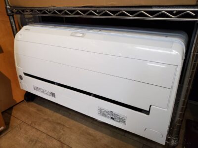 TOSHIBA　東芝　2.2kw　ルームエアコン　2.2ｋｗ　エアコン　大清快　おもに6畳用　主に6畳用　自動掃除　自動フィルターお掃除　空気清浄　プラズマ空清　スマホ対応　省エネ　ＵＶ照射　無風感空調　空調　クーラー　冷房　暖房　除湿　冷暖房　節電　AI学習運転　無線LANアダプター内蔵　リサイクルショップ　再良市場　天白　名東　昭和　千種　瑞穂　緑　日進　豊明　東郷　おススメ　オススメ 中古　美品