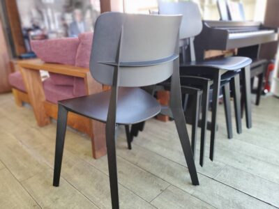 TOOU　トゥー　STELLA CHAIR　StellaChair　ステラチェア　チェア　デスクチェア　ダイニングチェア　スタッキングチェア　椅子　イス　プラスチック製　デザインチェア　デザイナーズ家具　デザイナーズチェア　サンダー・ムルダー　SanderMulder　イタリア　イタリア家具　イタリー家具　コンパクト　積み重ね　ブラック　リサイクル　最良市場　天白区　名東区　昭和区　千種区　瑞穂区　緑区　日進市　豊明市　東郷町　買取　出張買取　高価買取　販売　お値打ち　特価　1点物　1点モノ　早い者勝ち　おすすめ　おしゃれ　中古品